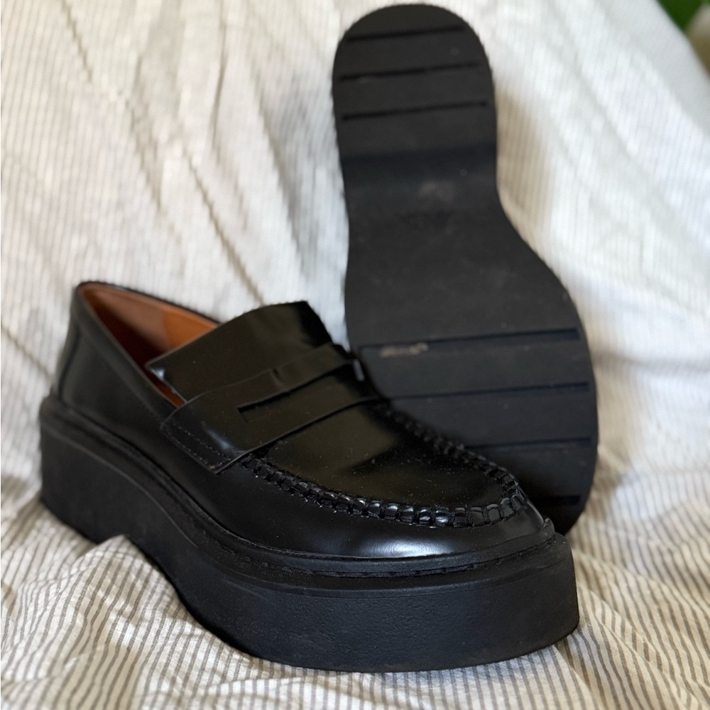 Platform loafers!!! - Picture 2 of 3